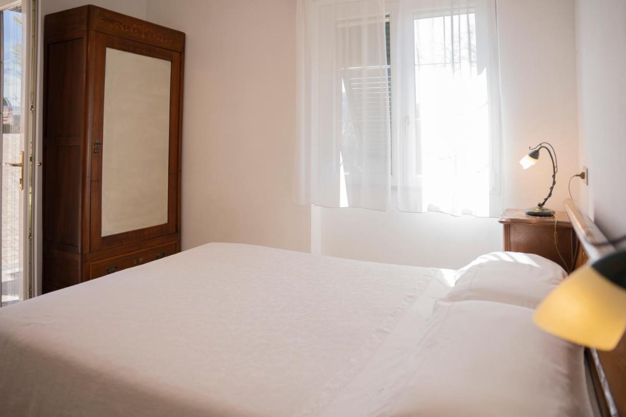 028 - Agriturismo "Il Boschetto" Con Piscina, Pace E Natura - Camera Familiare Cavizzano 외부 사진